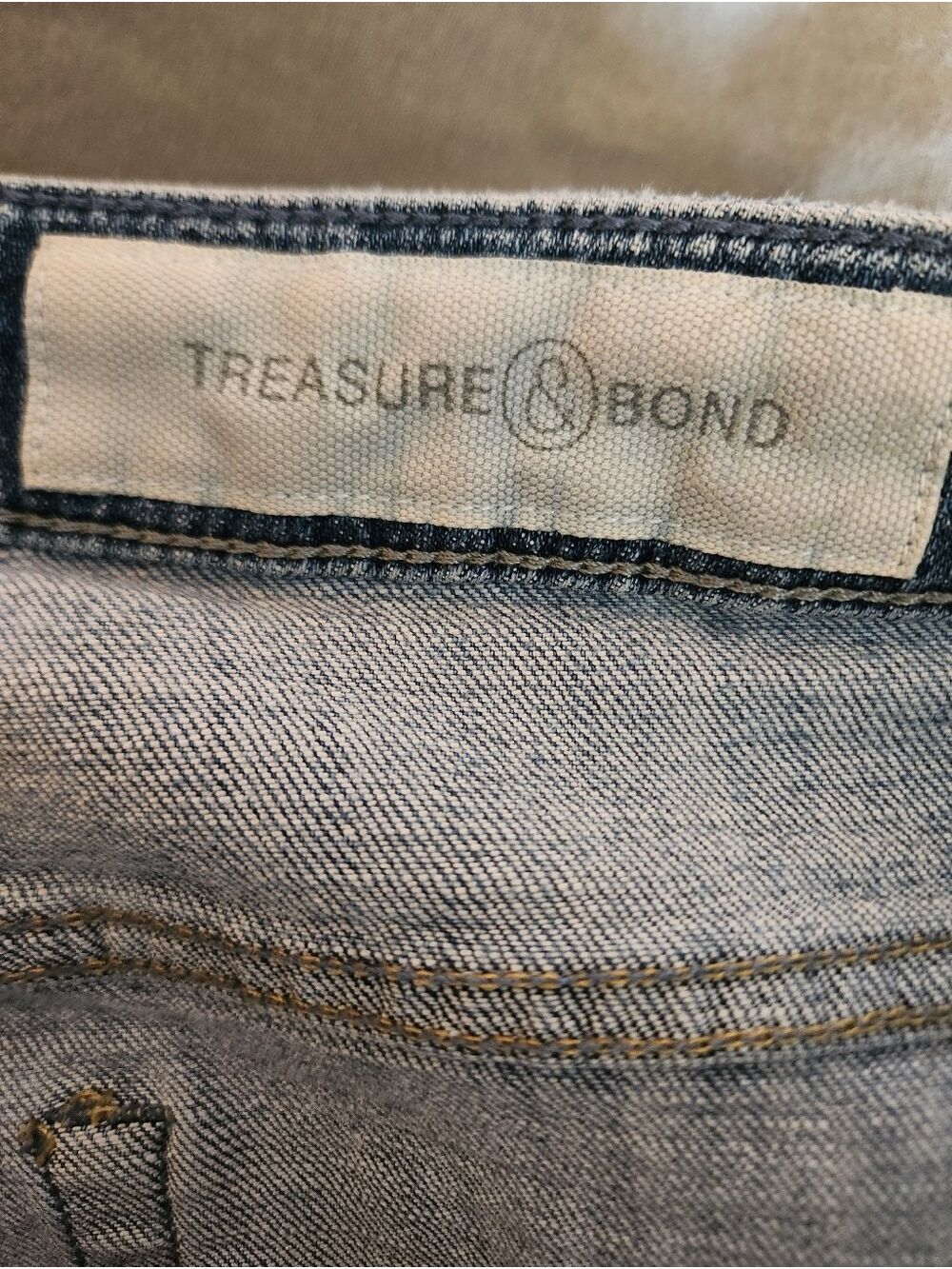 TREASURE & BOND DISTRESSED BLUE DENIM JEAN SHORTS SIZE 30 - 10" RISE - Picture 3 of 7